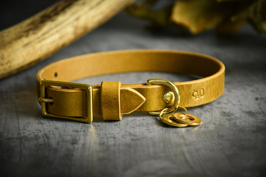 Handcrafted Personalised Leaf Green Leather Collar.