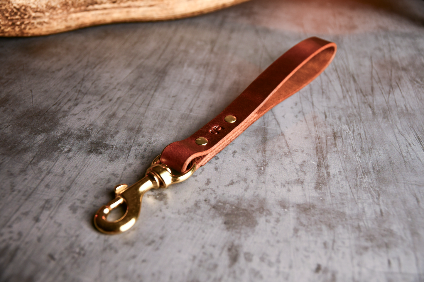 Handcrafted Leather Traffic Handle Dog Lead in Chestnut.