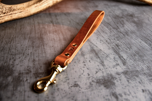 Handcrafted Leather Traffic Handle Dog Lead in Light Tan.